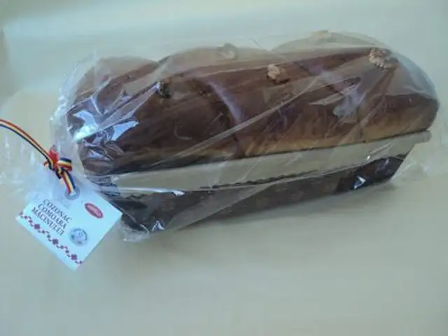 Comoara Măcinului Cozonac front packaging