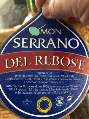 JAMON SERRANO CON PATA