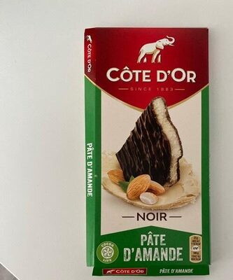 Noir pâte d’amande