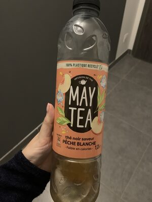Boisson rafraîchissante au thé noir, saveur pêche blanche