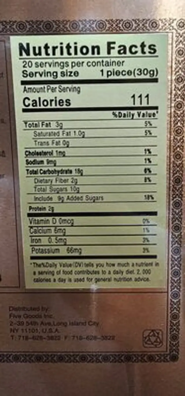 Red Bean Paste Moon Cake (2 Yolks) nutrition facts table