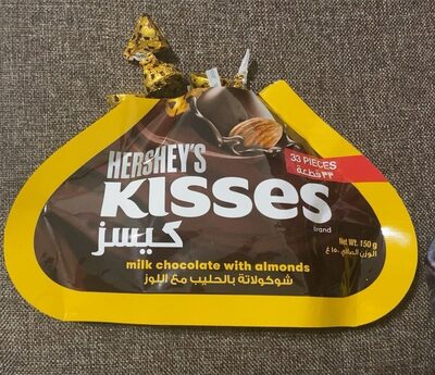 Kisses milk chocolate with almonds