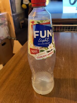 Fun light blissful cloudy apple