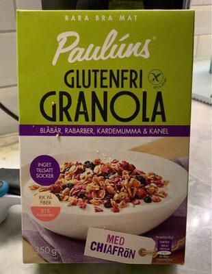 GLUTENFRI GRANOLA BLÅBÄR, RABARBER & KARDEMUMMA