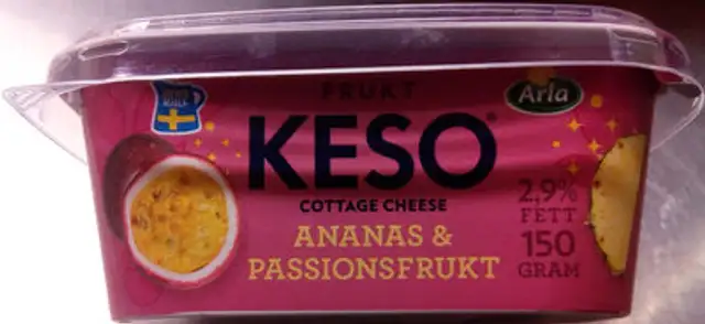 KESO Cottage Cheese Frukt Ananas & Passionsfrukt front packaging