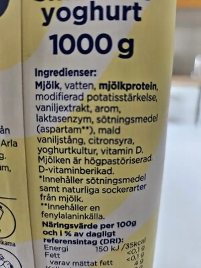 Smaksatt yoghurt Vanilj ingredients label