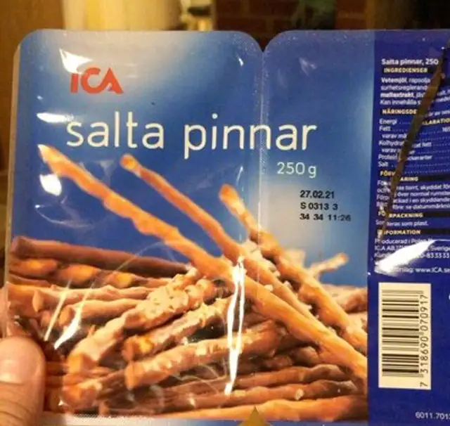 Salta pinnar front packaging