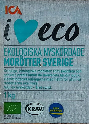 Ekologiska nyskördade morötter