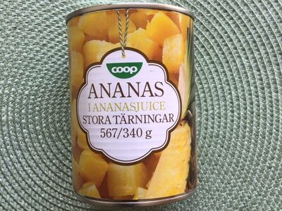 Ananas i ananasjuice, tärningar