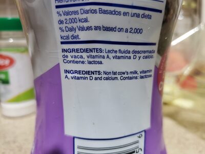 Leche Descremada ingredients label