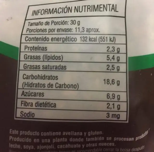 Granola Orgánica Crunchy Eat Natural Lima Limón nutrition facts table