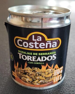 Rodajas de chile Serrano Toreado con cebolla