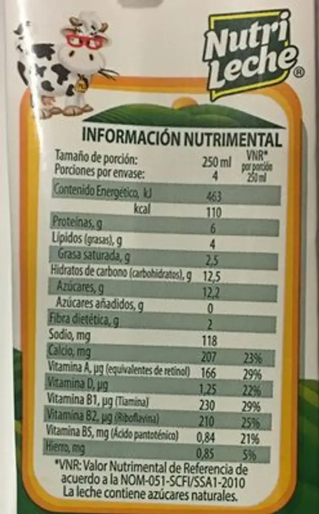 Nutri Leche Licuado Sabor chocolate y plátano nutrition facts table