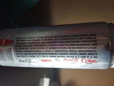 Coca-Cola light lata ingredients label