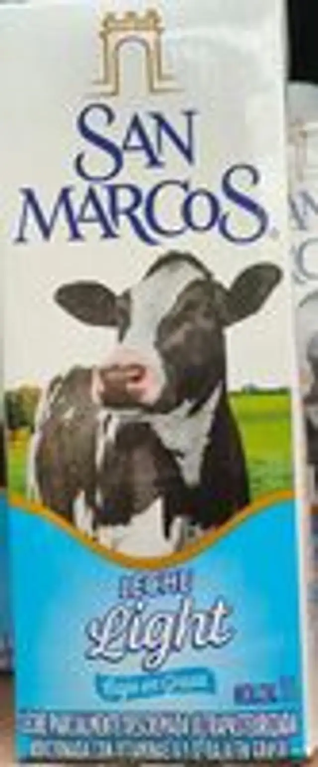Leche baja en grasa San Marcos