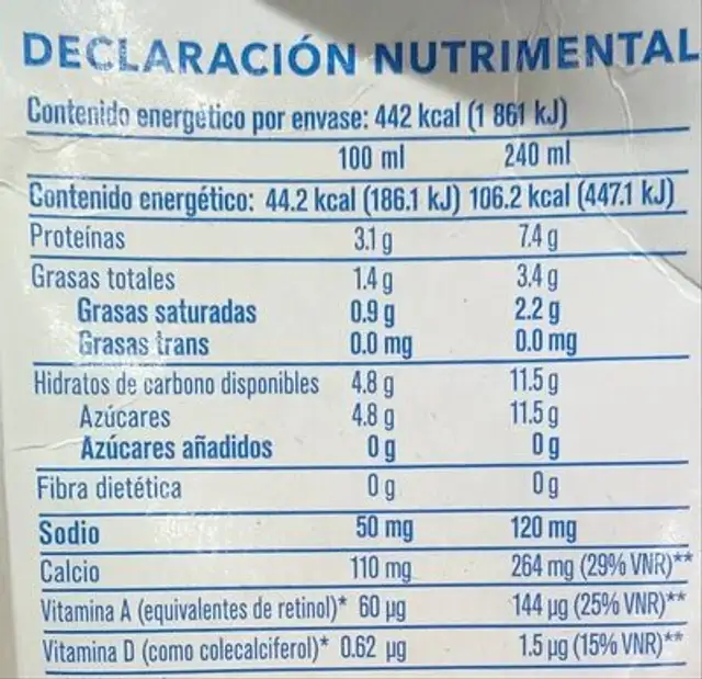 Leche baja en grasa San Marcos nutrition facts table