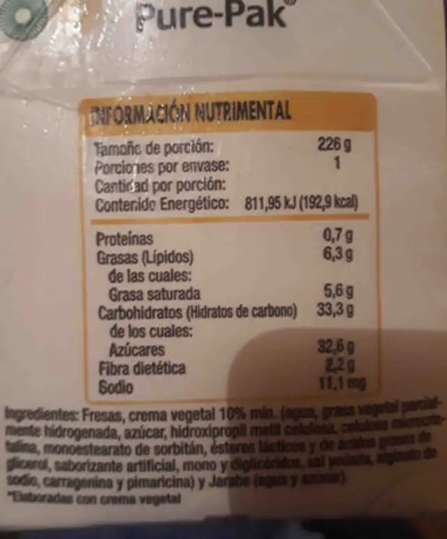 fresa con crema ingredients label
