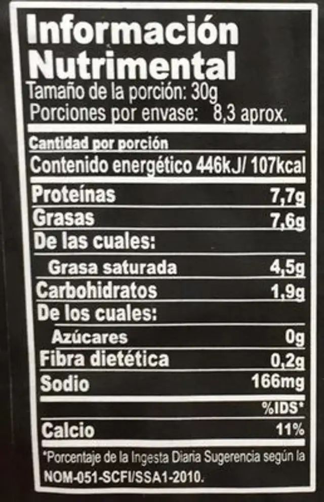 Navarro Queso Cheddar Añejo nutrition facts table