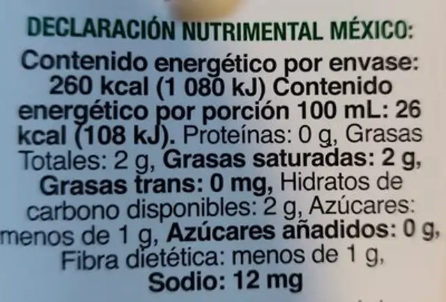 Bebida de coco orgánico nutrition facts table