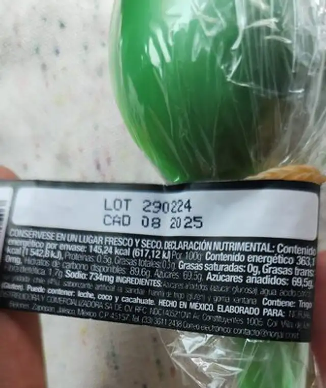 Chupa Loka Gigante ingredients label