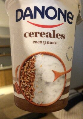 Yogurt con coco y nuez