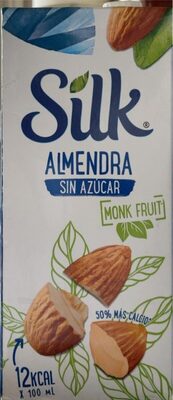 Leche de almendras endulzada con Monk