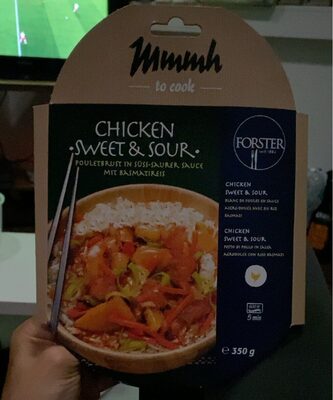 Blanc de poulet en sauce aigre-douce avec du riz basmati