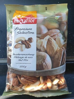 Mélange de noix Nut Mix front packaging