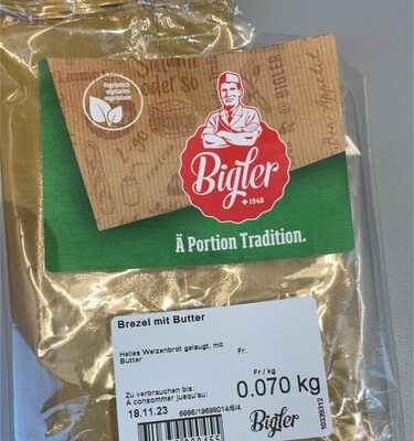 Laugenbrezel mit Butter