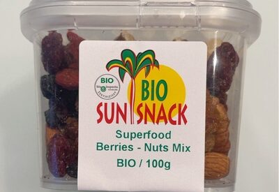 Superfood Berries - Nuts Mix front packaging