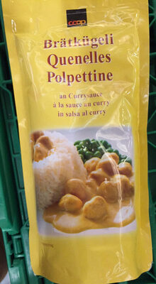 Quenelles Produit à base de viandes de poulet, de porc et de dinde dans une sauce au curry