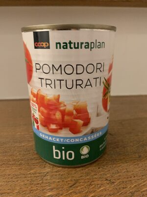 Chopped tomatoes front packaging