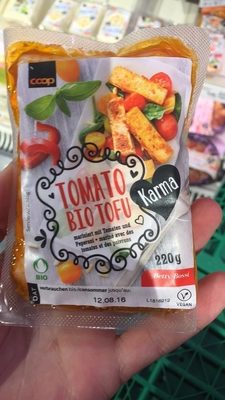Tomato Organic Tofu Karma marinated with tomatoes and peppers