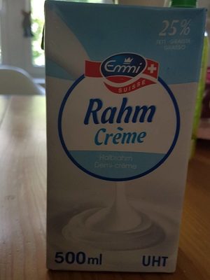 Demi Crème