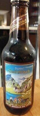 Dunkel Quöllfrish front packaging