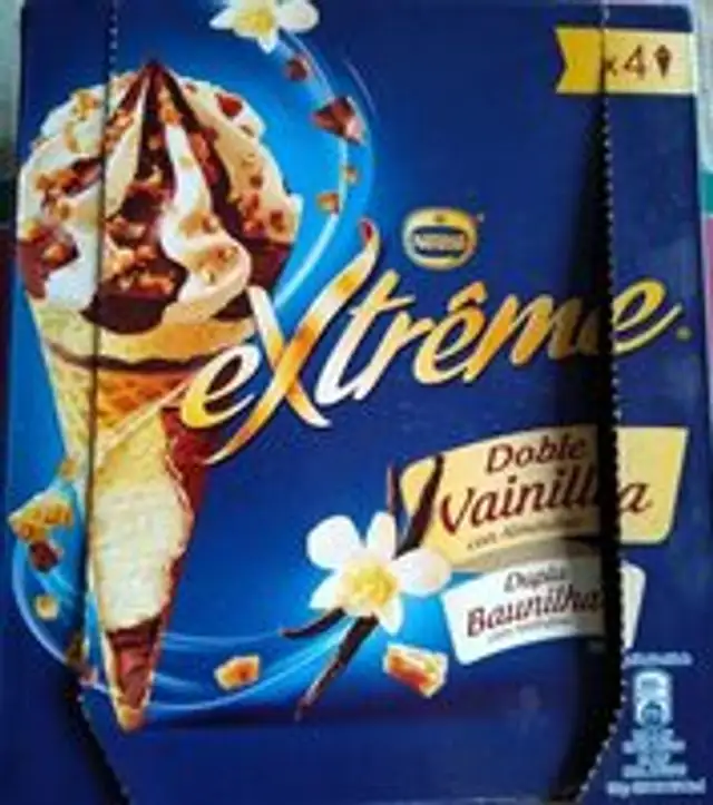 Cono de helado doble vainilla