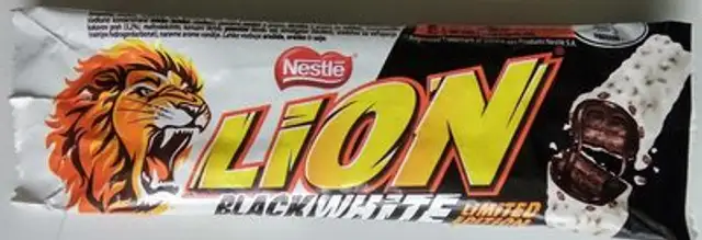 Lion blackwhite front packaging
