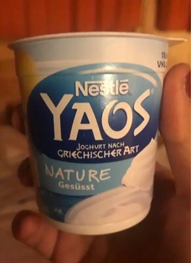 The yogurt with greek nature sweet front packaging