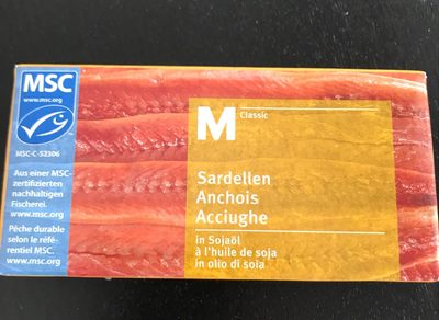 Anchovies with soybean oil