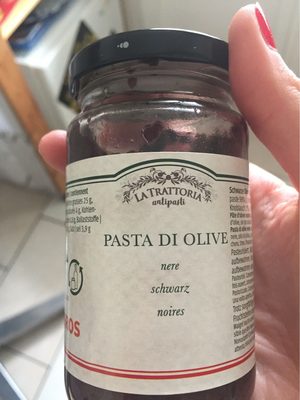La Trattoria antipasti Pasta Di Olive black