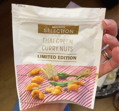 Thai green curry nuts