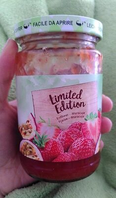 Confiture extra fraises et maracuja