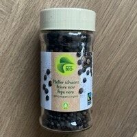 Pfeffer schwarz