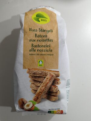 Bastoncini alle nocciole