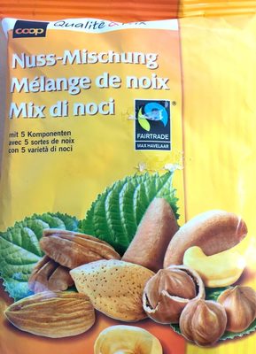 Mélange de noix avec 5 sortes de noix