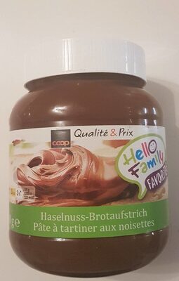 Pâte à tartiner aux noisettes front packaging