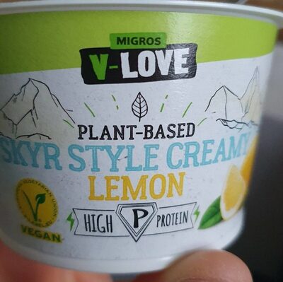 Plant-based Skyr style creamy lemon