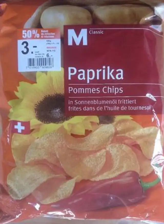 Paprika Pommes Chips front packaging