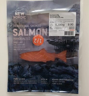 Traditional smoked salmon handsalted