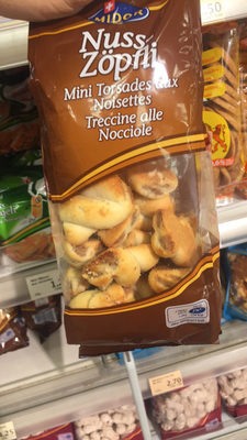 Mini Torsades with Hazelnuts